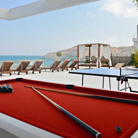 Modern Luxury *